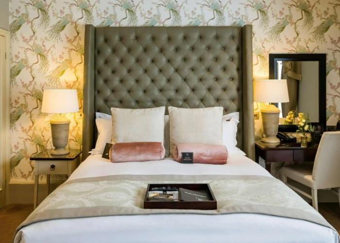 WorldHotels Distinctive Woughton House Hotel