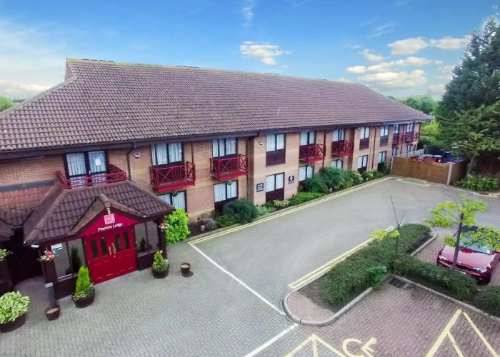 Peartree Lodge Waterside