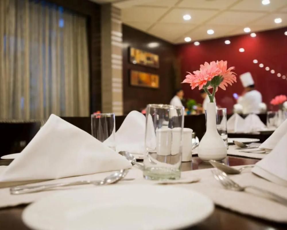 фото The Manor Bareilly Hotel