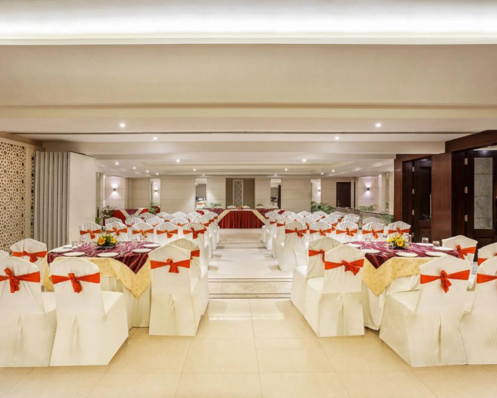 фото The Manor Bareilly Hotel
