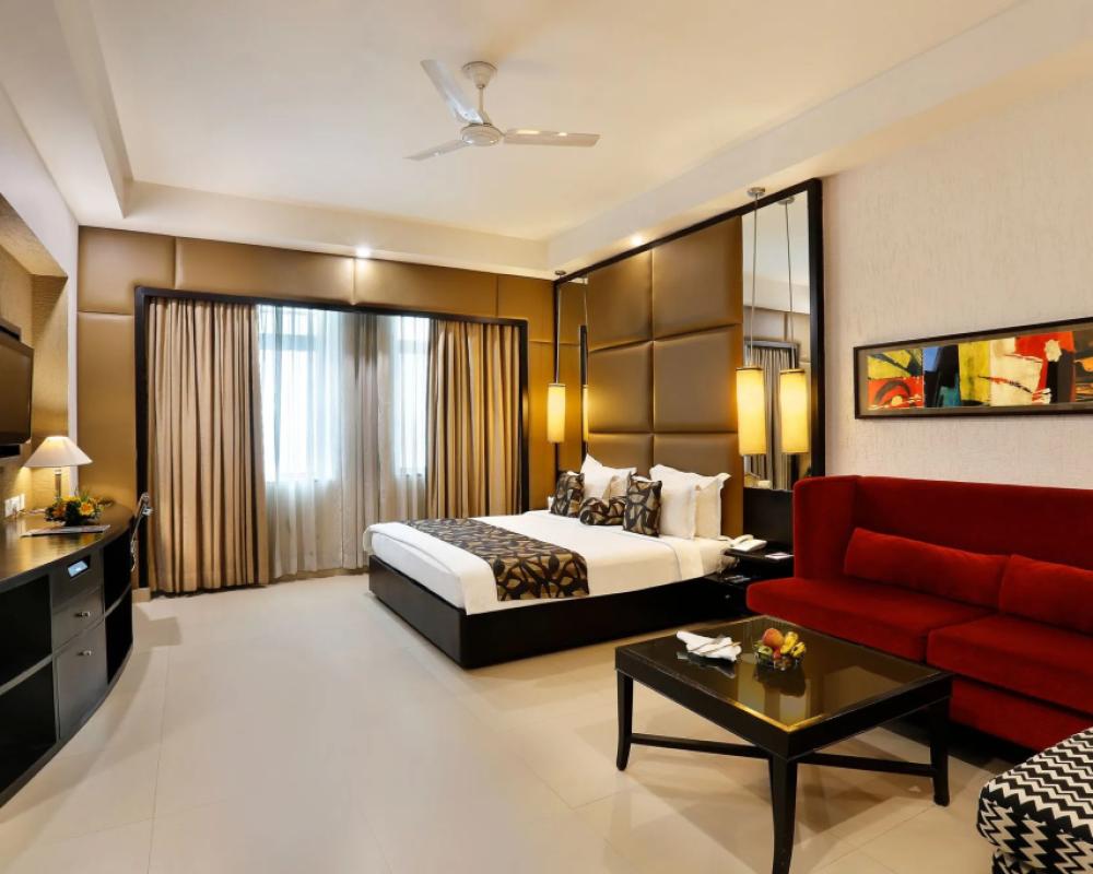 фото The Manor Bareilly Hotel