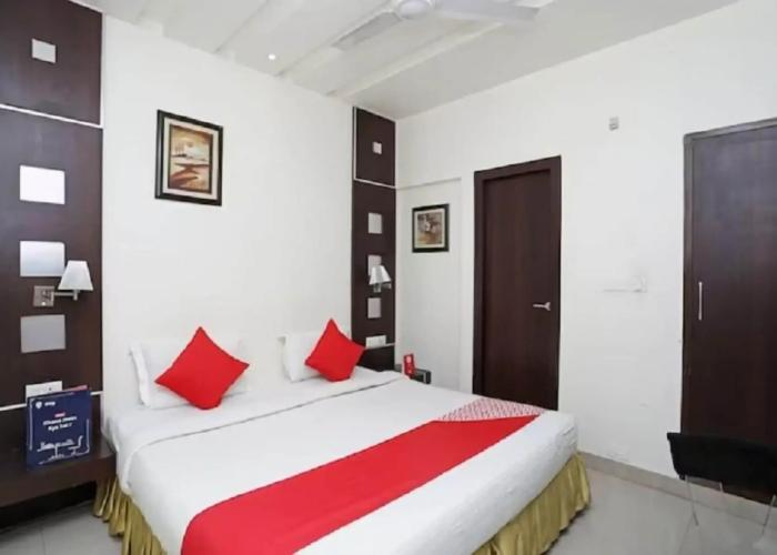 Hotel D Grand