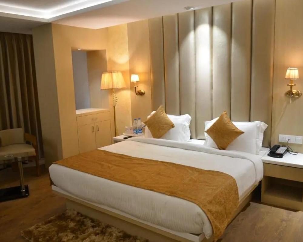 фото Hotel Radiance