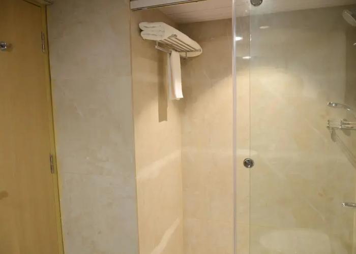 Hotel Radiance