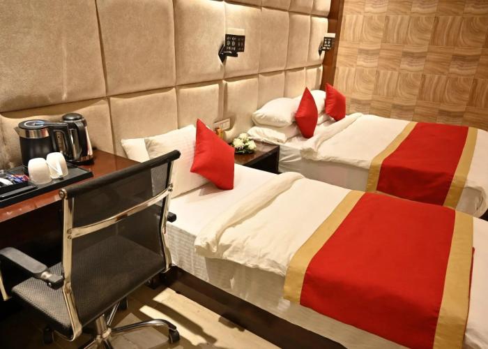 Hotel Aakriti Clarks Inn Express