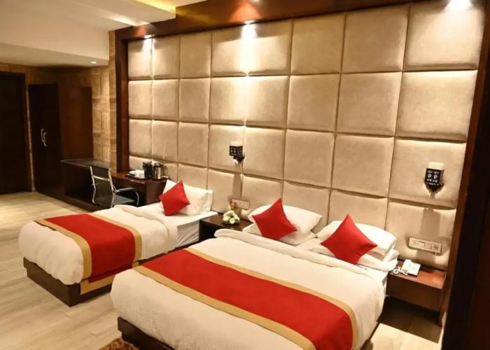 Hotel Aakriti Clarks Inn Express