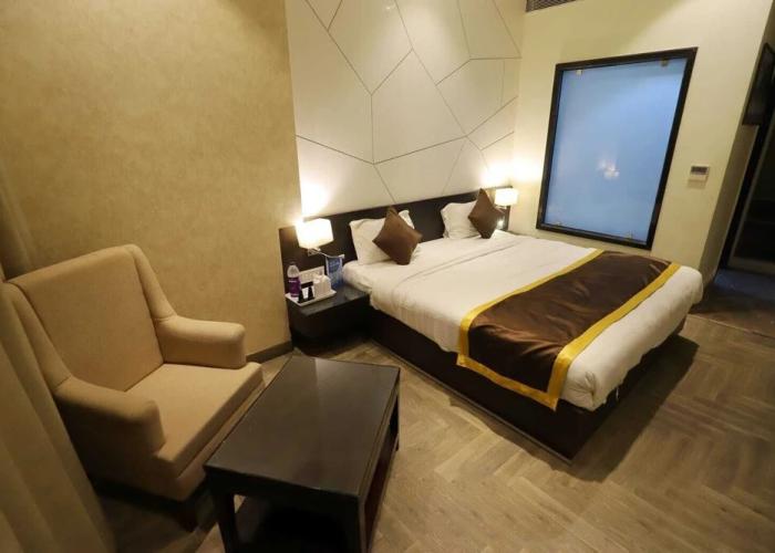 Hotel Skylark