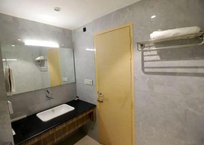 Hotel Skylark