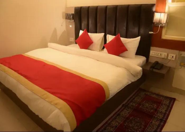 Le Cypress - Bareilly