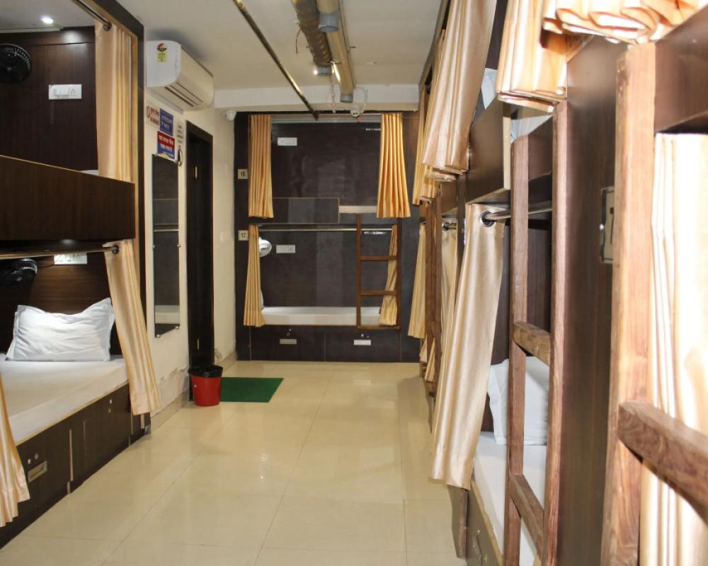 фото Paradise AC Dormitory