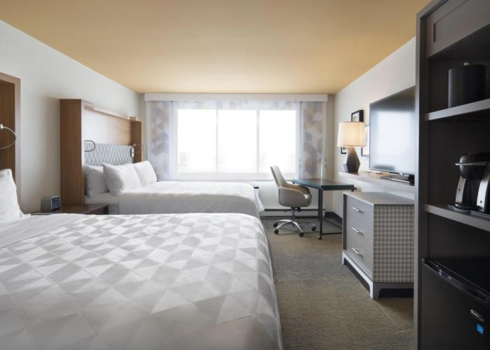 Holiday Inn Montreal Longueuil by IHG