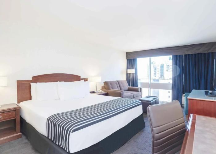 Sandman Hotel Montreal - Longueuil