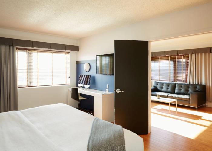 Hôtel Le Dauphin Montréal - Longueuil