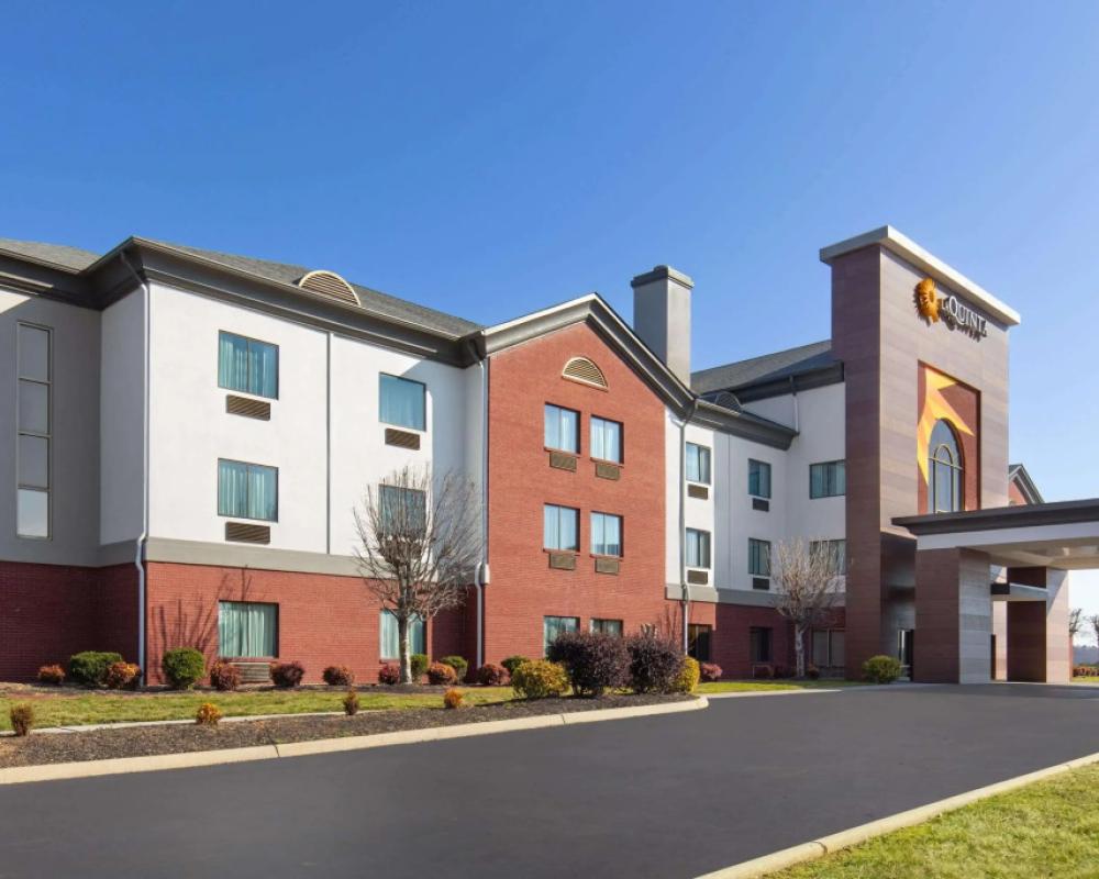 La Quinta Inn & Suites by Wyndham Loudon