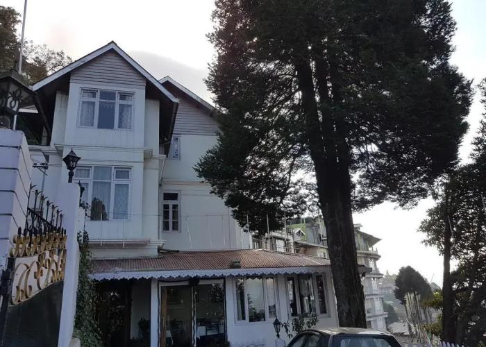 Villa Everest