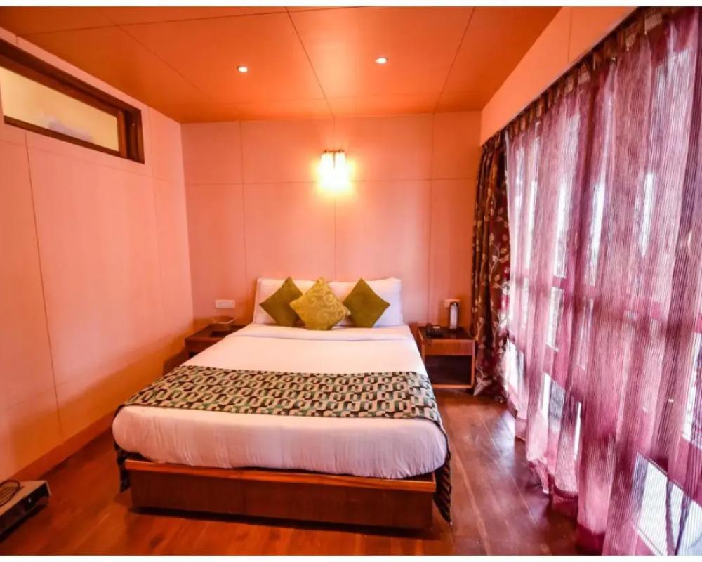 фото Cedar Inn