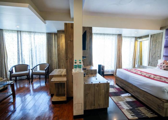 Viceroy Hotel