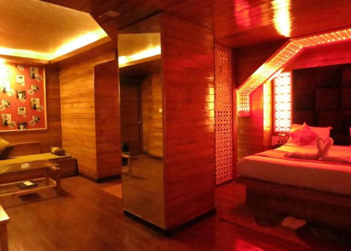 Viceroy Hotel