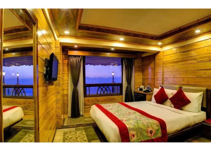 Summit Grace Hotel