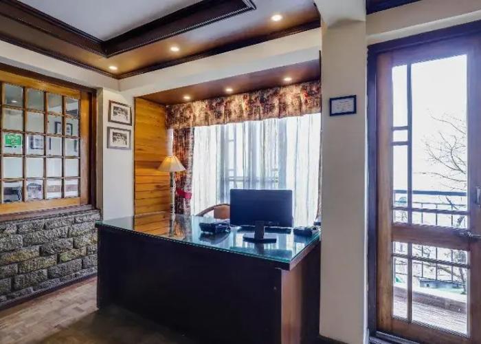 Summit Grace Hotel