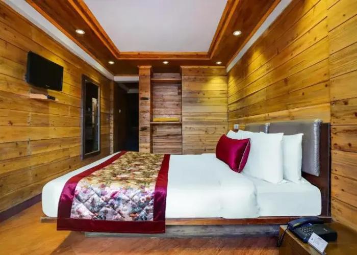 Summit Grace Hotel