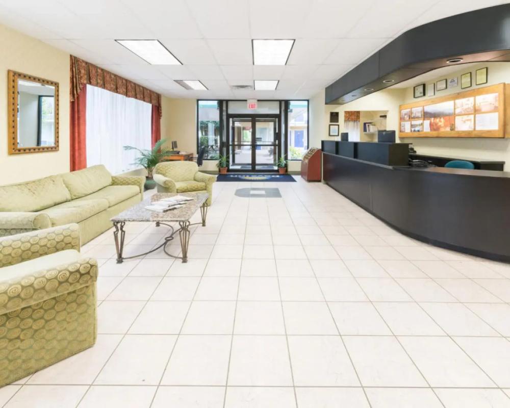 Days Inn By Wyndham Luray Shenandoah