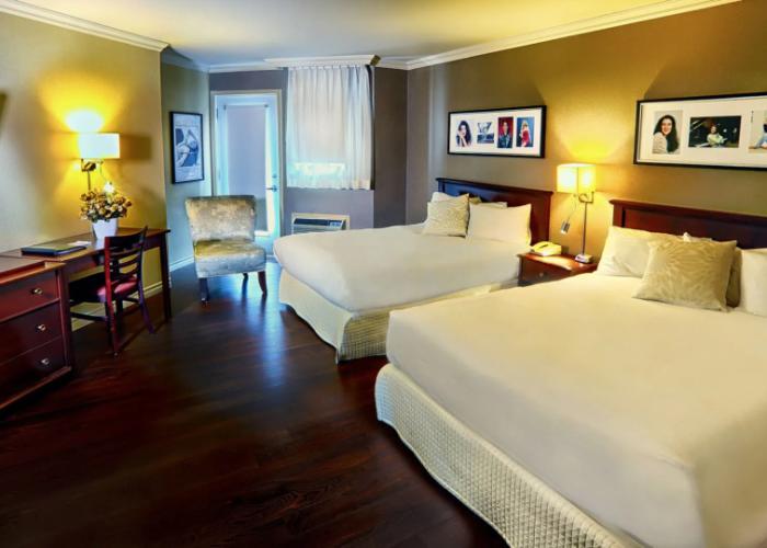 Grand Hôtel TIMES Lévis