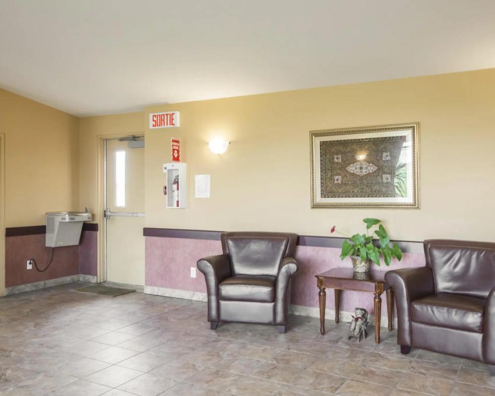 фото Repotel Levis
