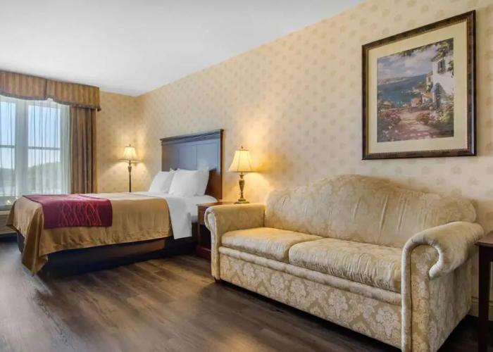 Comfort Inn & Suites