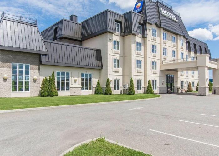 Comfort Inn & Suites