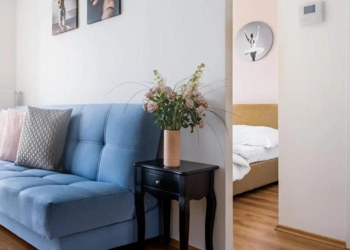 Contactless Key-Box Check-in Apartments by Ambiente