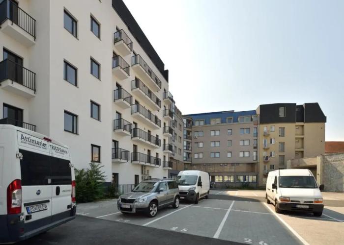 Contactless Key-Box Check-in Apartments by Ambiente