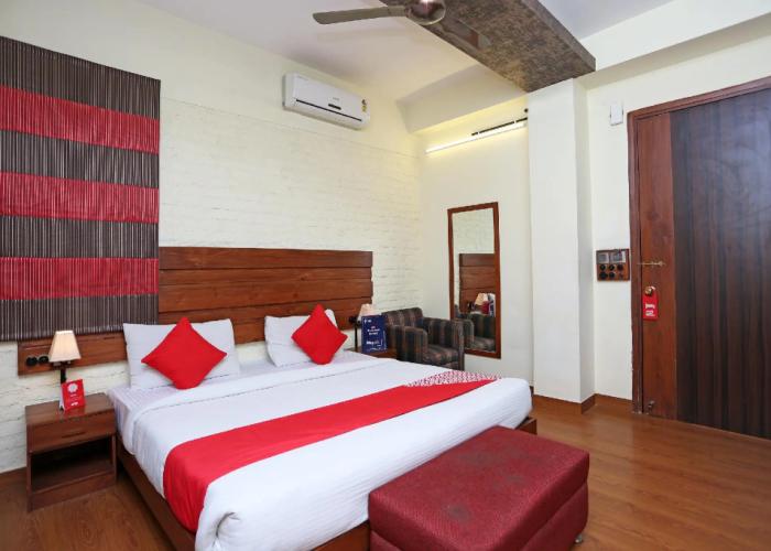 FabHotel The Townhouse