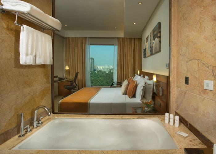 Radisson Blu Kaushambi Delhi NCR