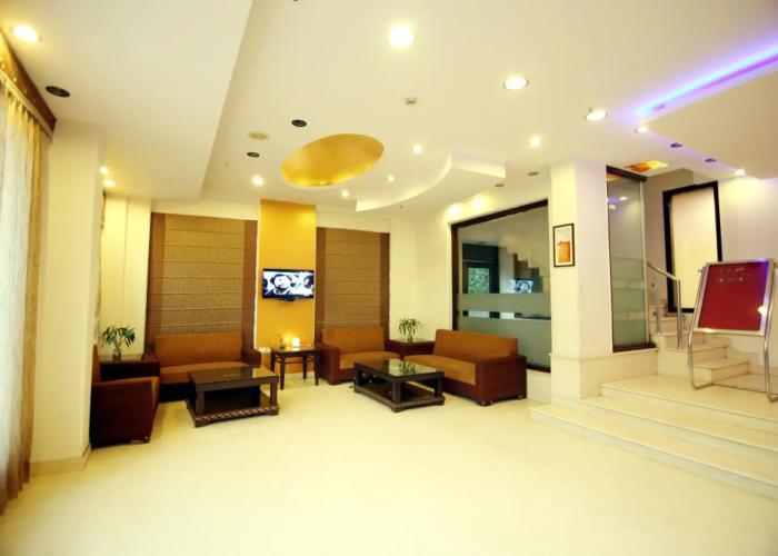 Rousha Inn