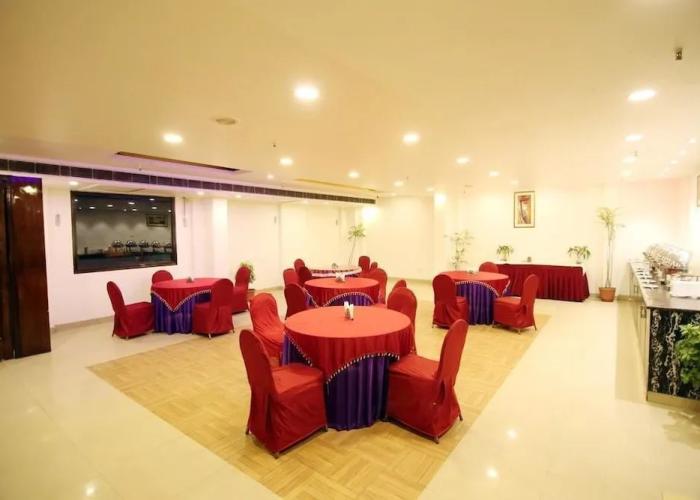 Rousha Inn