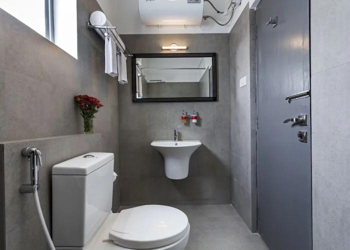 OYO Townhouse 012 Kaushambi Metro Ghaziabad