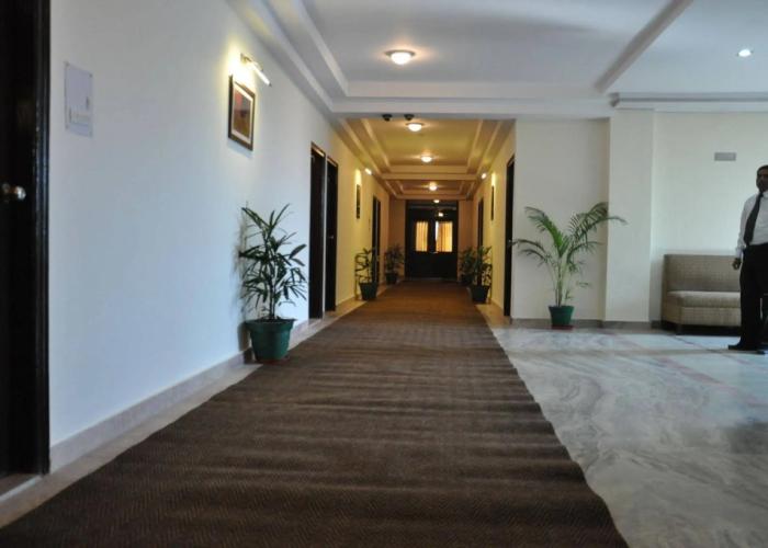 Hotel Krishna Sagar NH24
