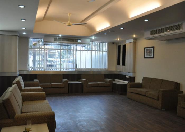 Hotel Krishna Sagar NH24