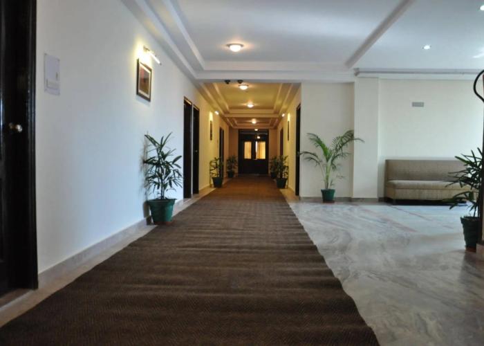 Hotel Krishna Sagar NH24