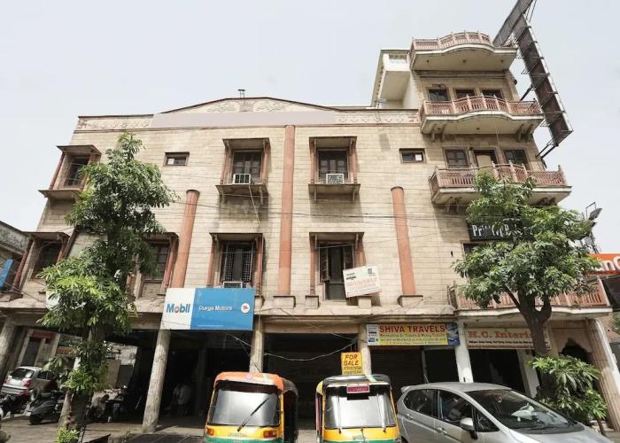 OYO 12671 Hotel Prithvi Palace
