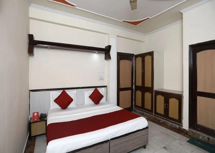 OYO 12671 Hotel Prithvi Palace
