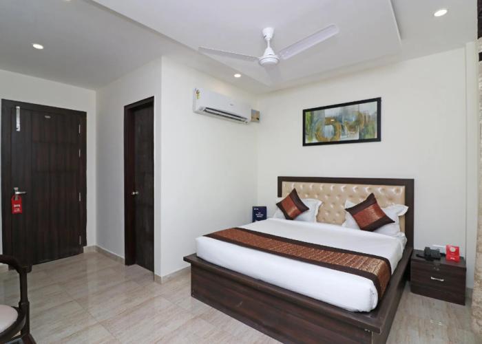 OYO 12764 Grand Inn
