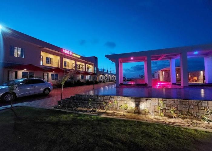 Sea Wave Beach Resort