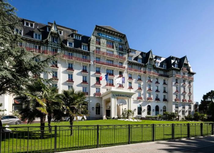 Hôtel Barrière l'Hermitage