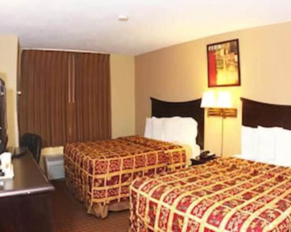 Super 8 By Wyndham Kutztown/Allentown Area