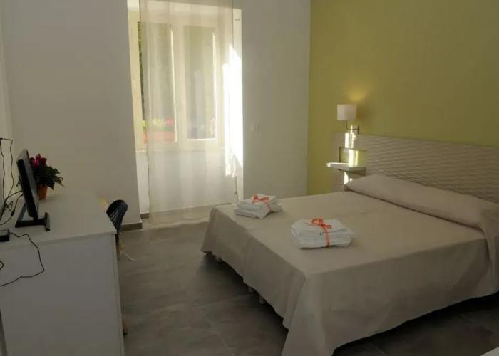 Della Torre Rooms