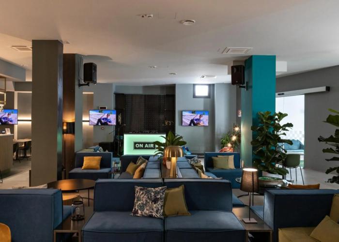 Hotel Arryvo