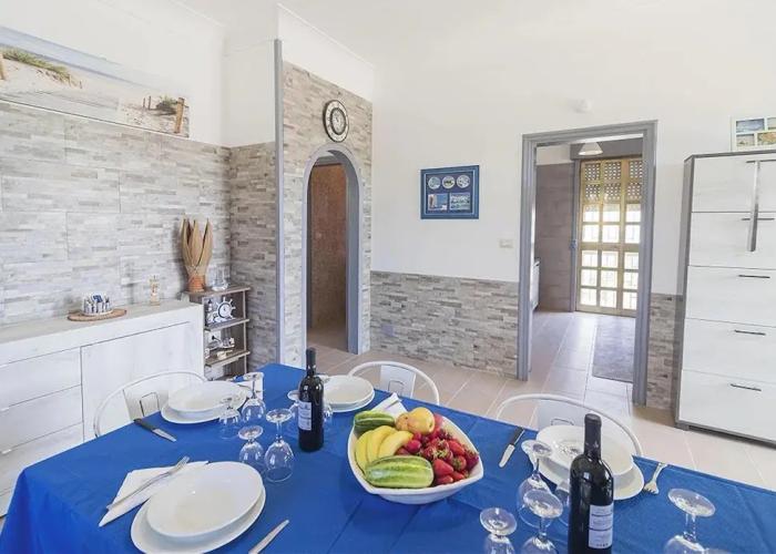 Villa Milon Near The Sea