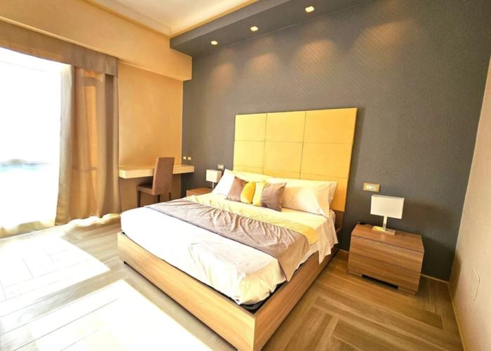 Astoria Supreme - Modern Boutique Suites